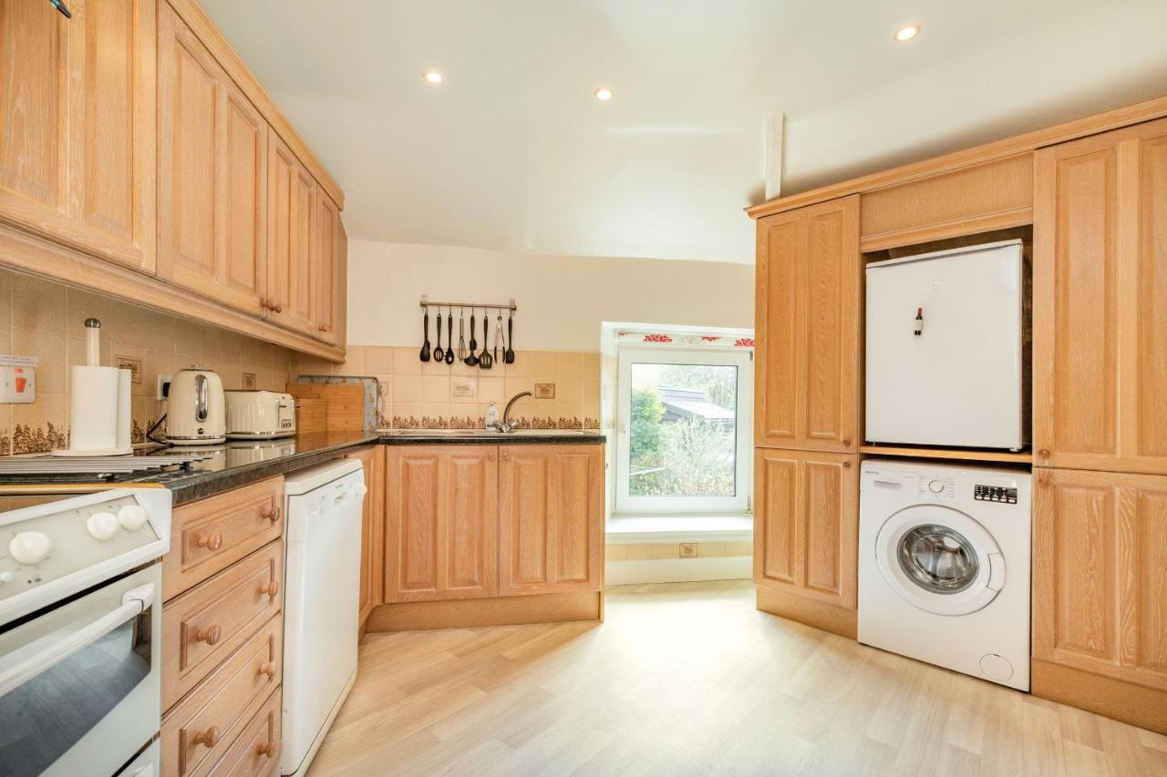Dales Croft Apartment Бъкстън Екстериор снимка