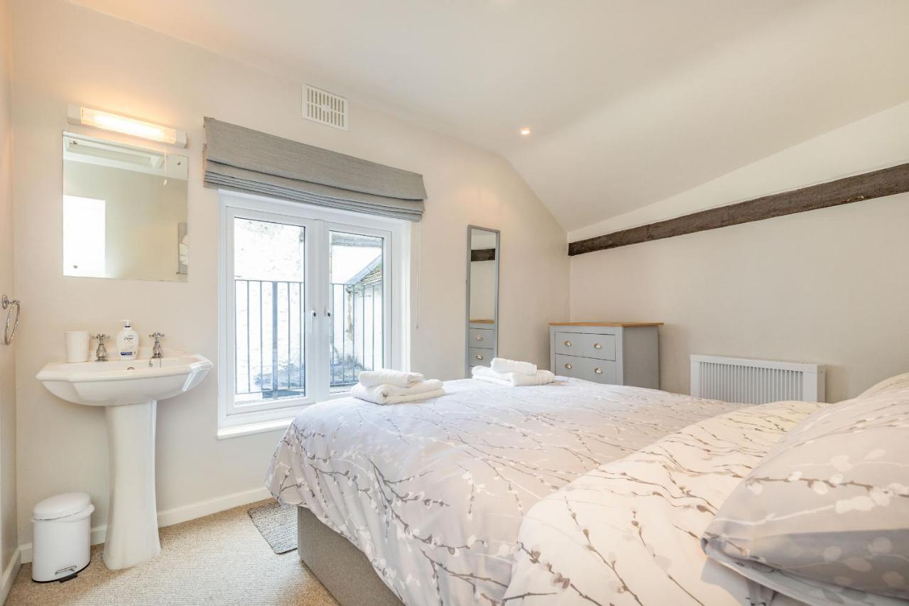 Dales Croft Apartment Бъкстън Екстериор снимка