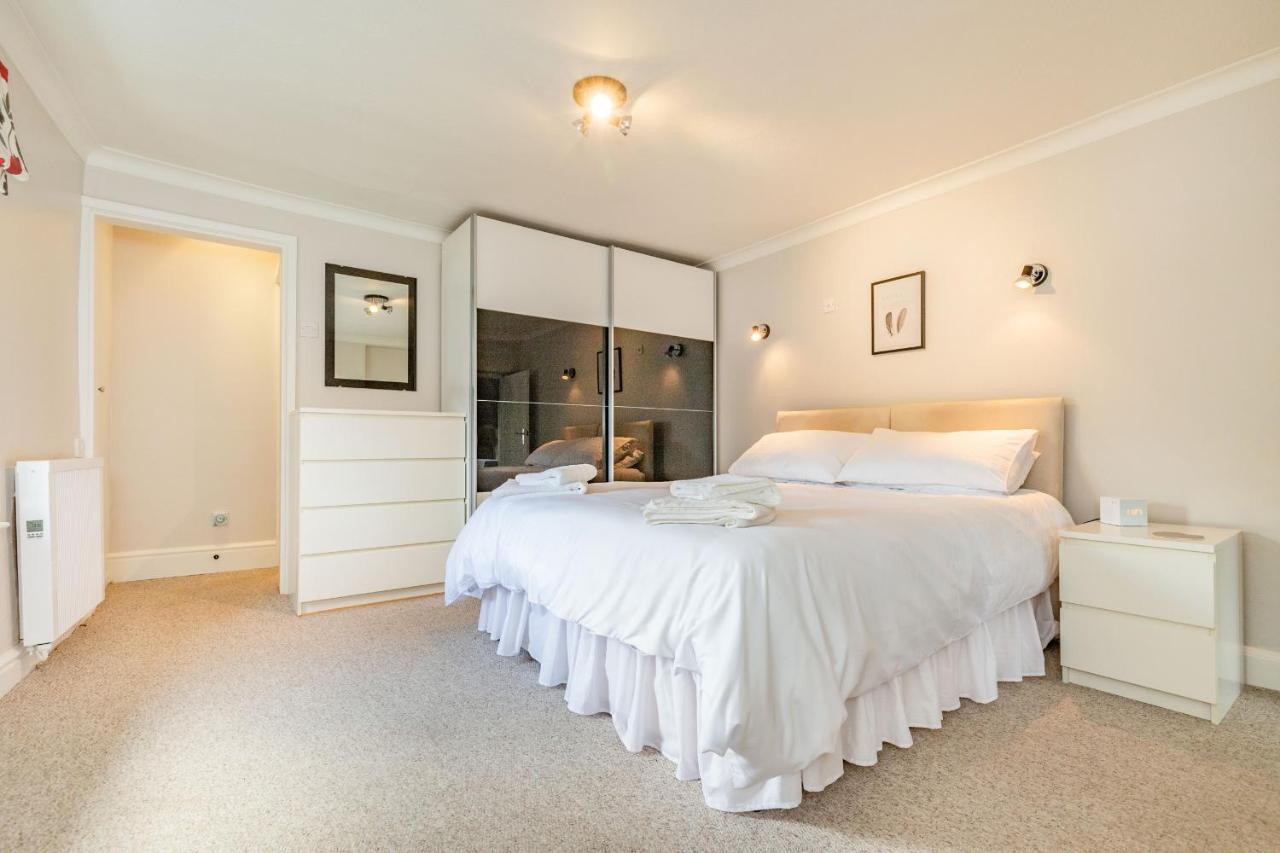 Dales Croft Apartment Бъкстън Екстериор снимка